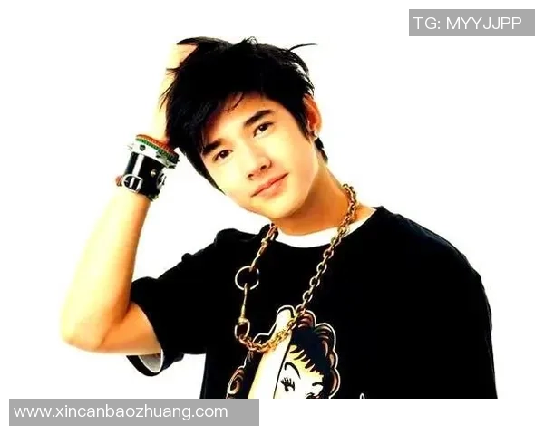 足球明星颜值变迁揭秘从青涩少年到成熟魅力的华丽转身 足球明星颜值变迁揭秘从青涩少年到成熟魅力的华丽转身